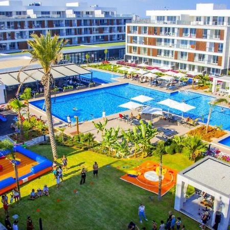 Courtyard Long Beach Holiday Resort Iskele District  Экстерьер фото