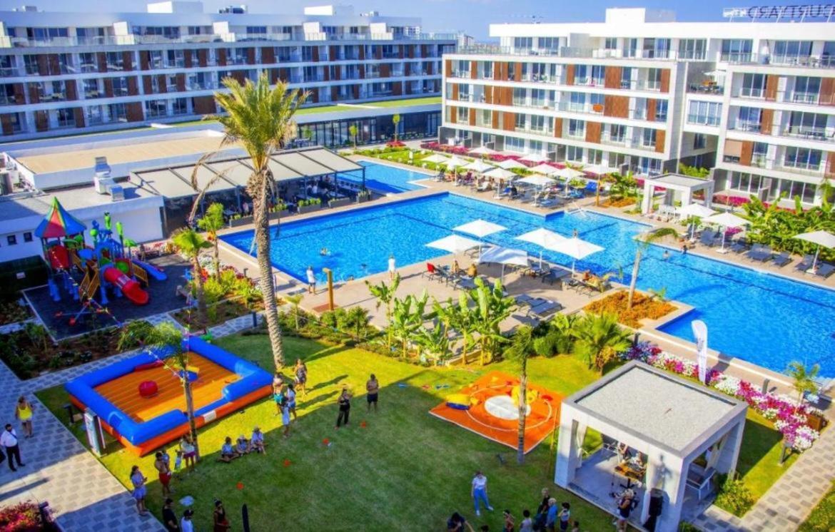 Courtyard Long Beach Holiday Resort Iskele District  Экстерьер фото